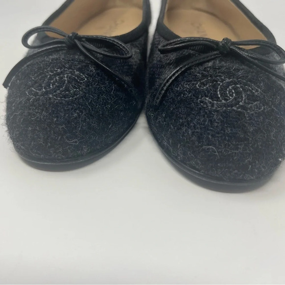 Chanel Ballet Cap toe Black Grey Plaid tweed textured flat size 37 - Picture 8 of 8
